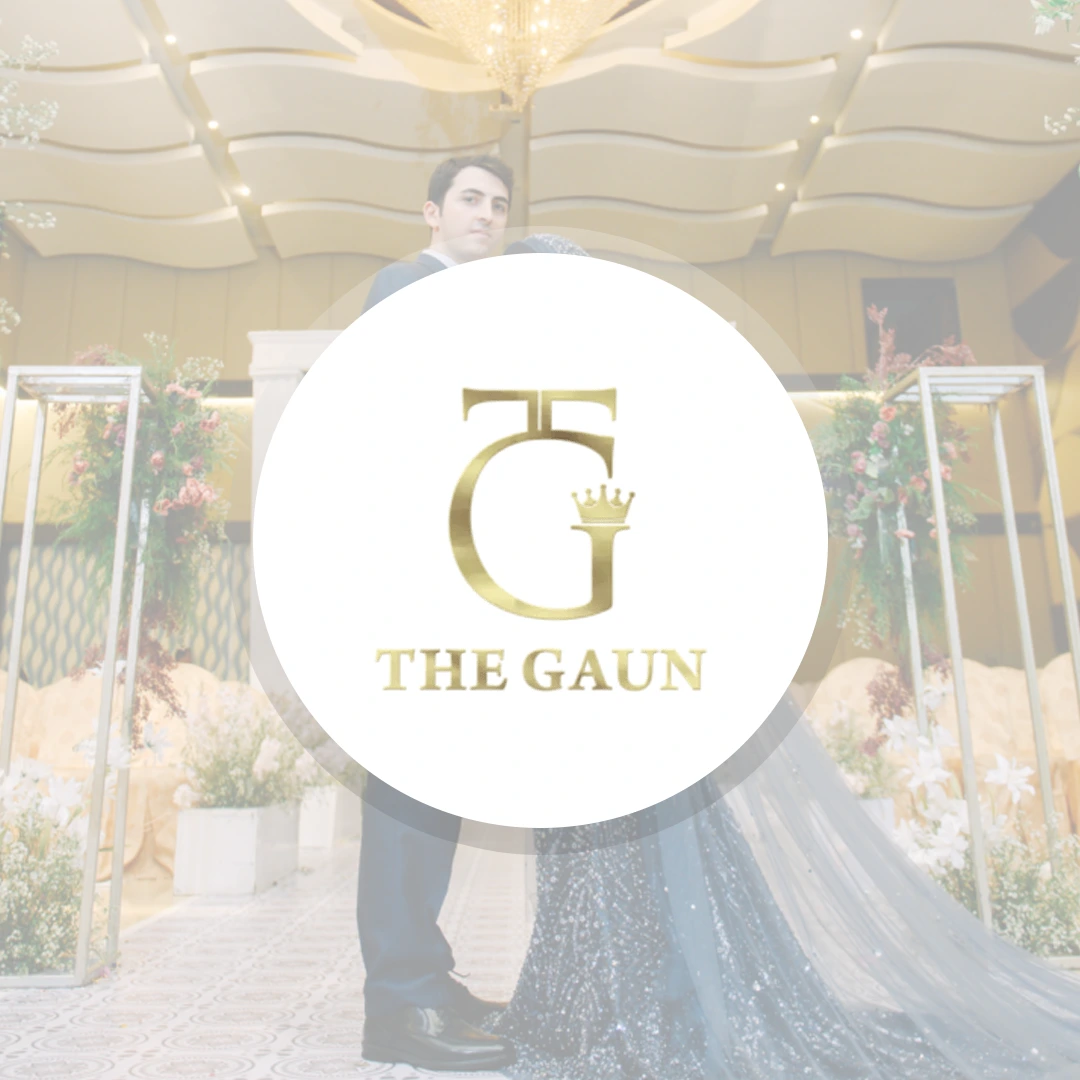 The Gaun by Maya